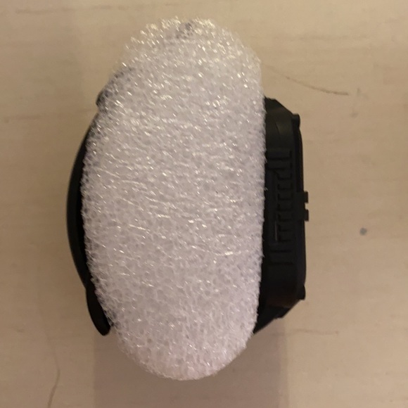 New in box men’s 44” I watch cover band - Picture 4 of 12